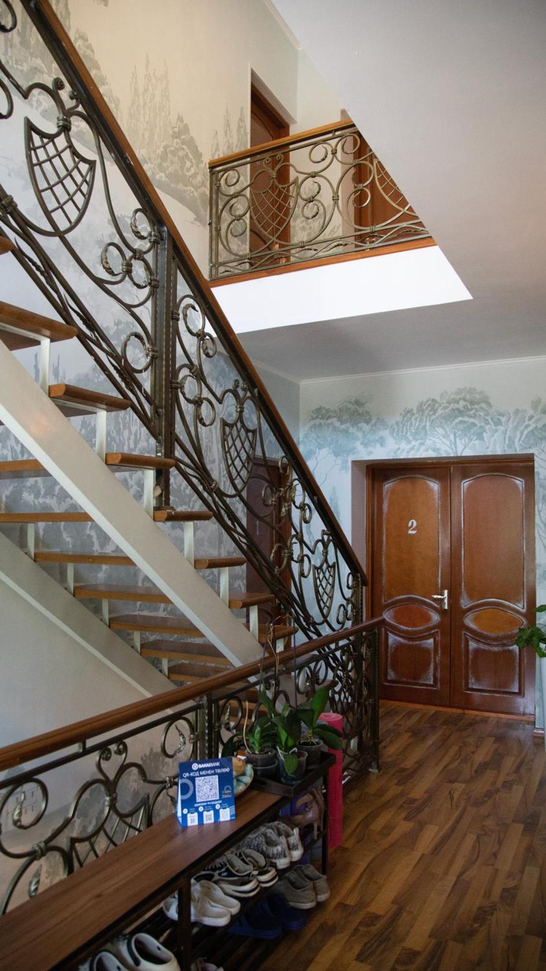 People Guest House Бішкек Екстер'єр фото