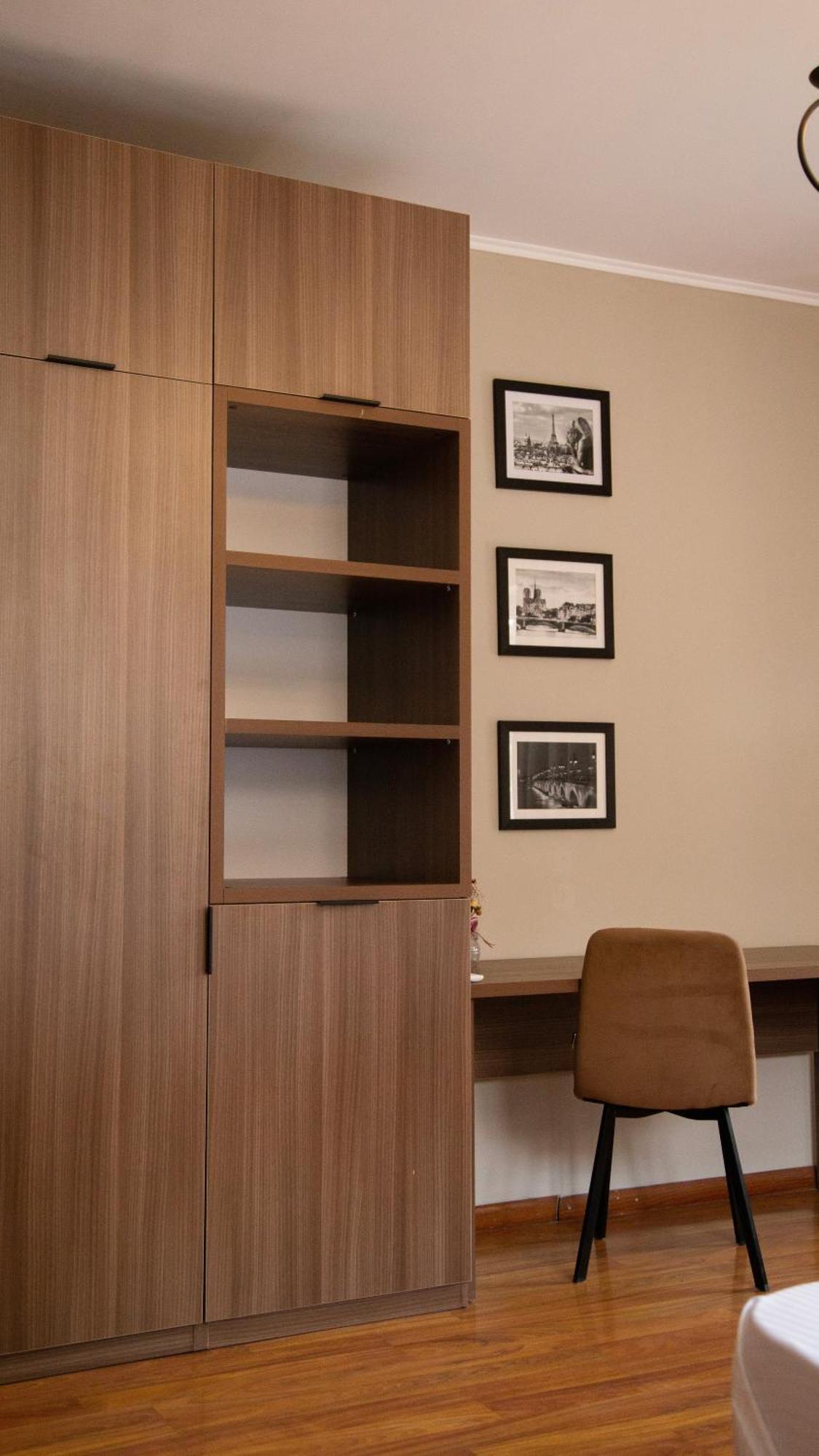 People Guest House Бішкек Екстер'єр фото